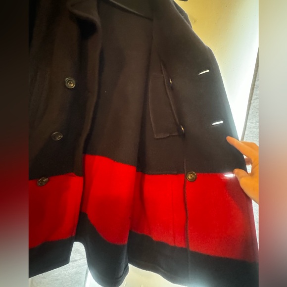 Vintage Ralj Lauren women’s pea coat circa 2000. Gently used size M women’s - Picture 4 of 4